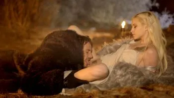 Throne Games – Mother Of Dragons
